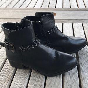 Wanted Tango Black Gem Studded Strap Boots Side Zip Size 6 1/2